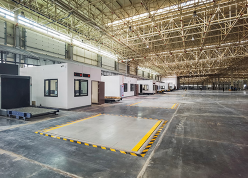 Weighing platforms within the airport